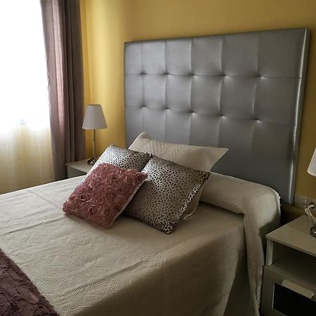 רונדה Apartamentos Acevedo Centro I מראה חיצוני תמונה