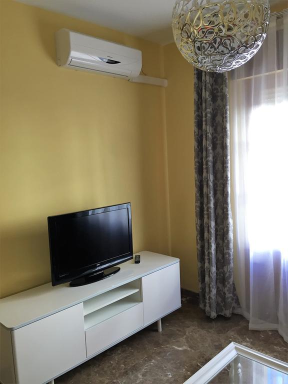 רונדה Apartamentos Acevedo Centro I מראה חיצוני תמונה