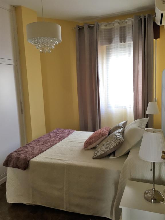 רונדה Apartamentos Acevedo Centro I מראה חיצוני תמונה