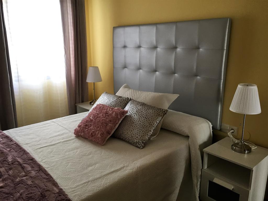 רונדה Apartamentos Acevedo Centro I מראה חיצוני תמונה